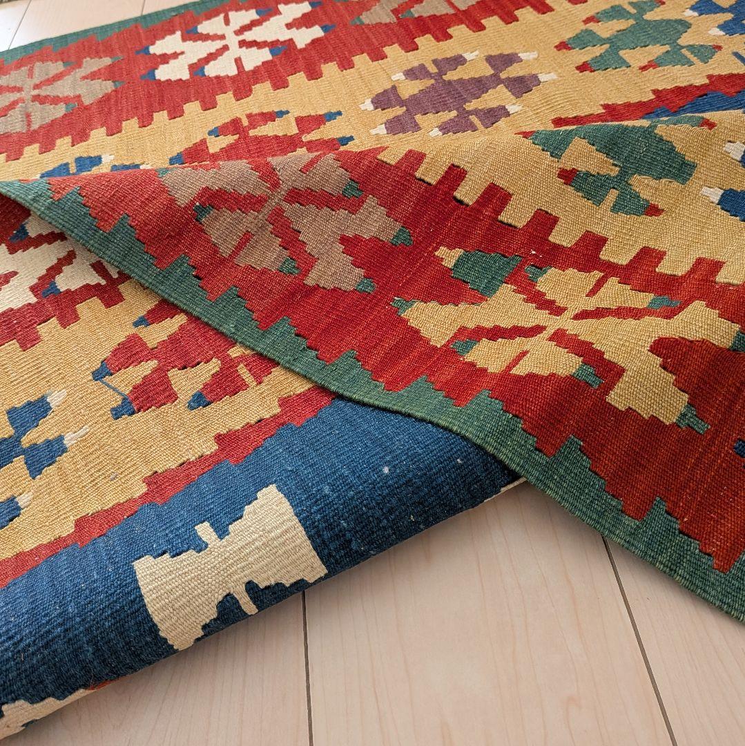 キリム手織り　幾何学模様ラグ 約177x113cm