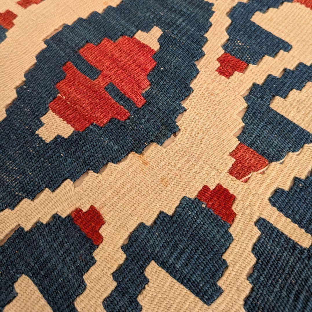 キリム手織り　幾何学模様ラグ 約177x113cm