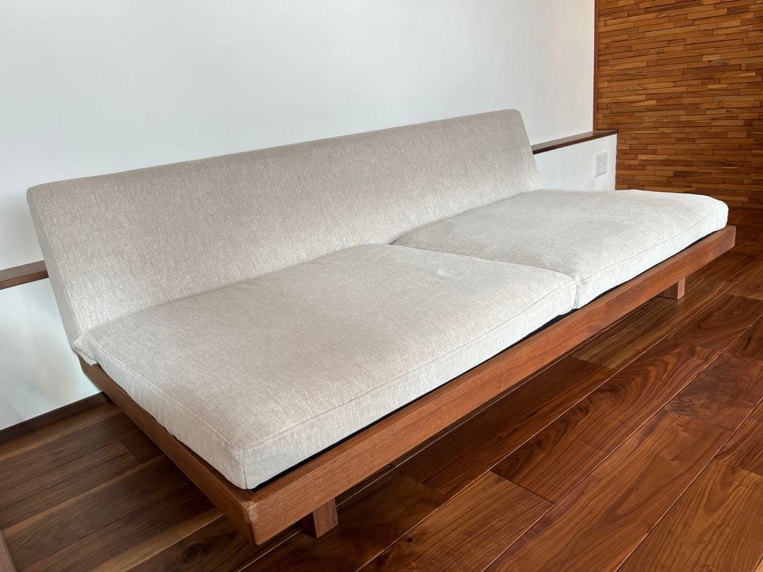 p*a様 マスターウォール　デニッシュソファ