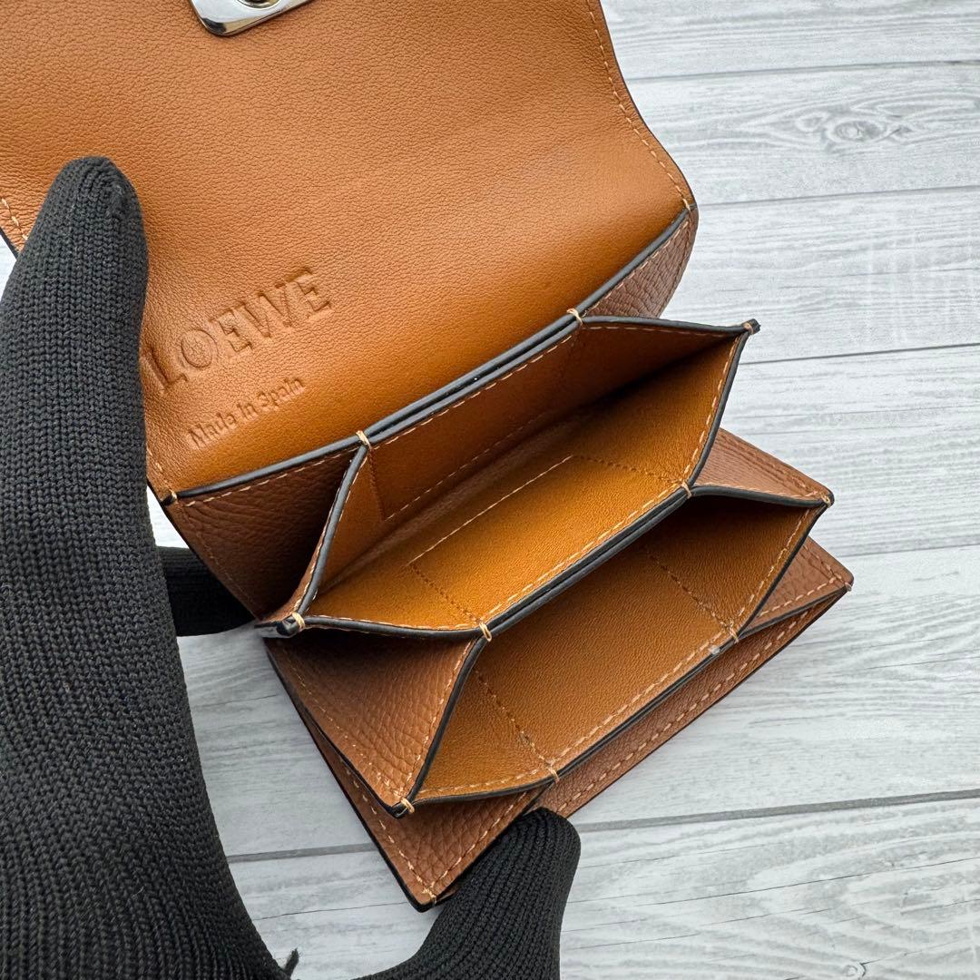 【極美品】ロエベ カードホルダー 名刺入れ アナグラム ライトブラウン　レザー