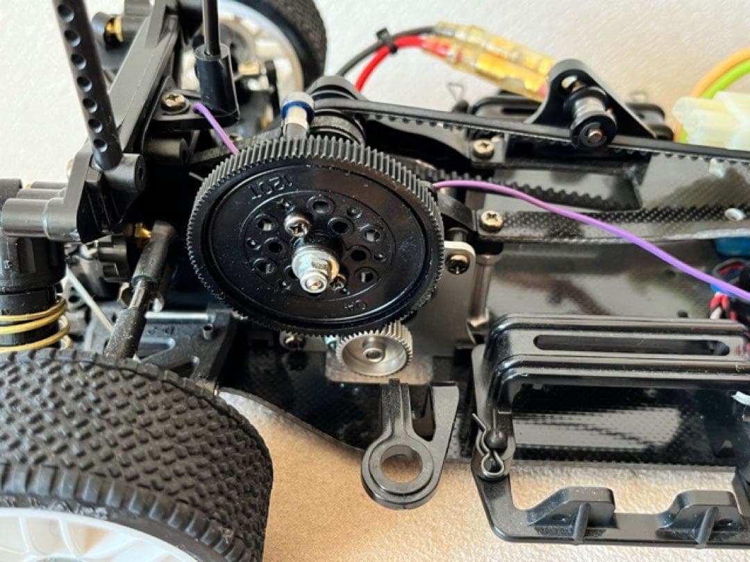 当時物 TA04-PRO ベルト駆動 4WD RCシャーシキット 未走行車