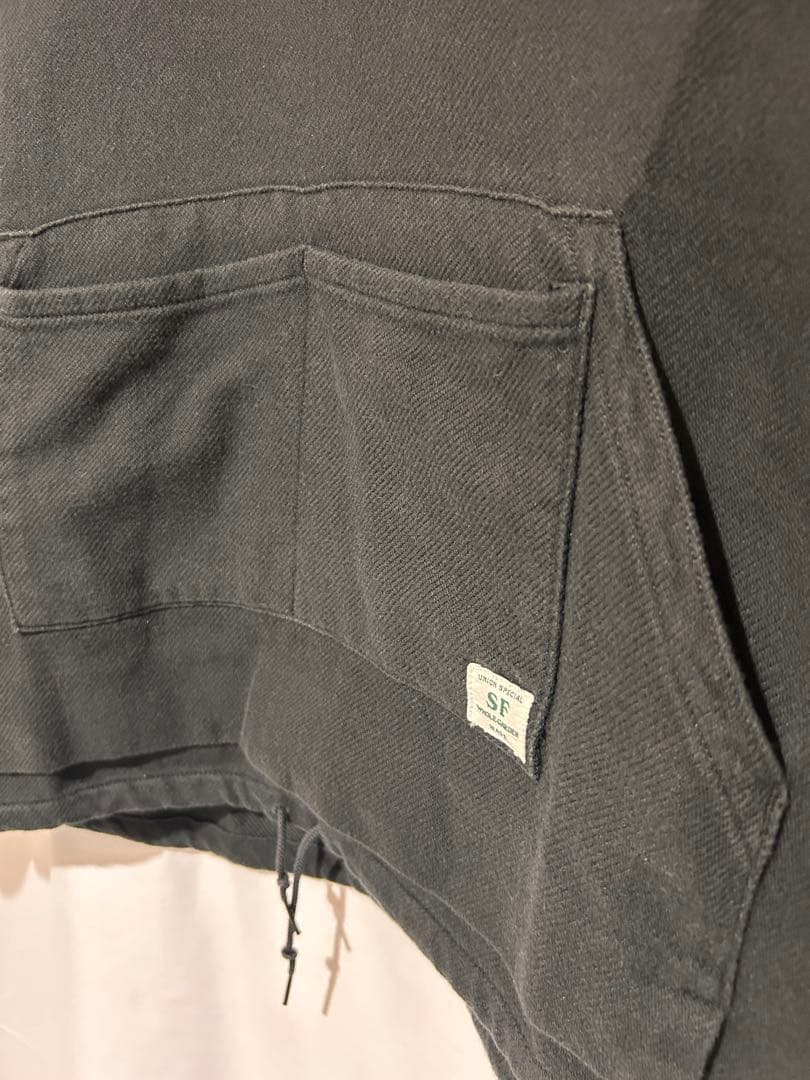 トップス SASSAFRAS Leaf Pruner Shell Bud Half