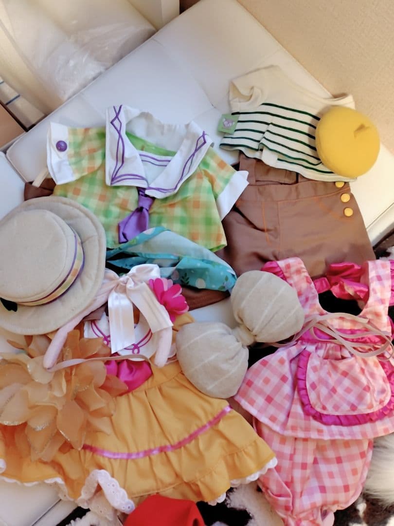 美品　ダッフィー・シェリーメイ・ジェラトーニ クッキー　ぬいぐるみセットと衣装