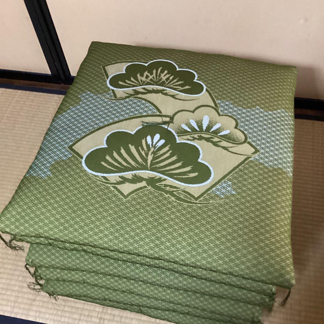 ④緑色 松柄 座布団 12枚セット　未使用品