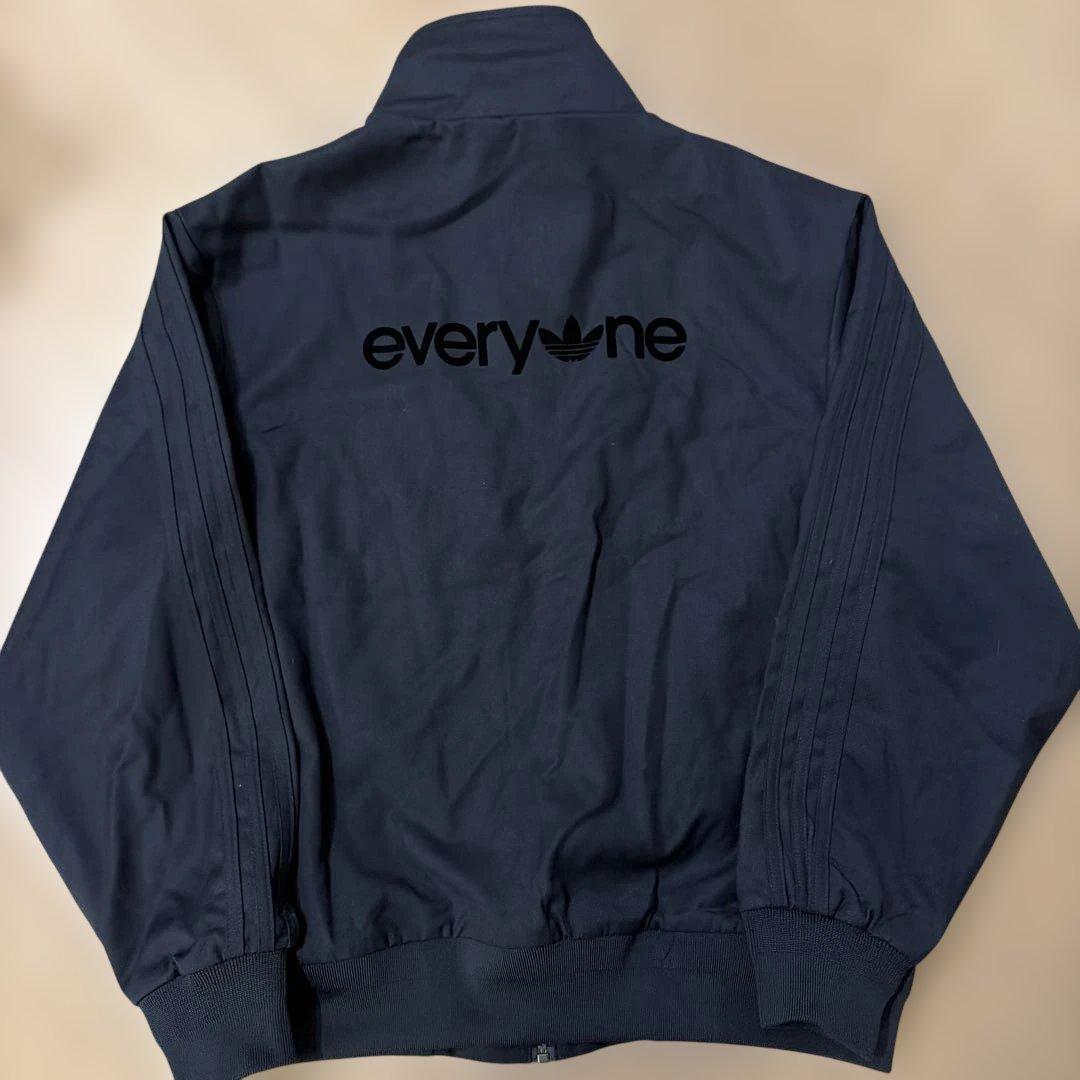 週末限定価格everyone×addidas TRACK TOP ネイビーS