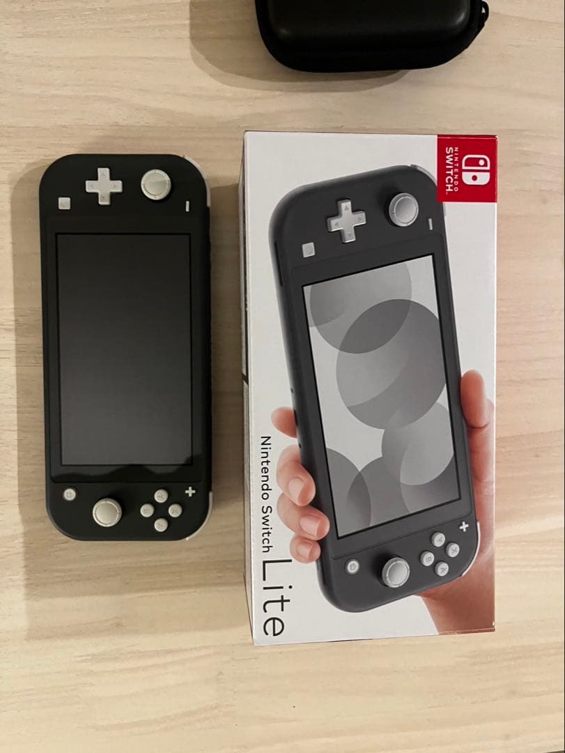 Nintendo Switch Lite グレー 専用ケース付き