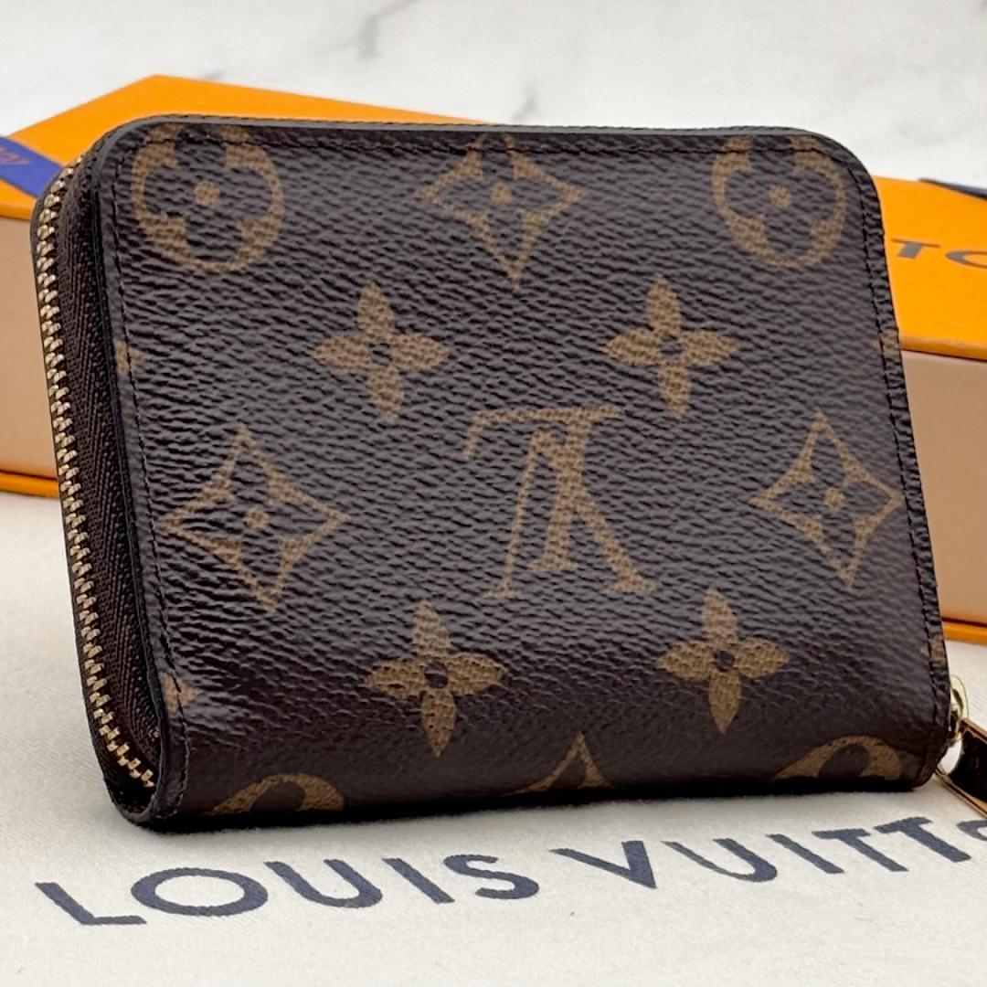 【極美品】ルイヴィトン　モノグラム　ジッピーパース　ケース