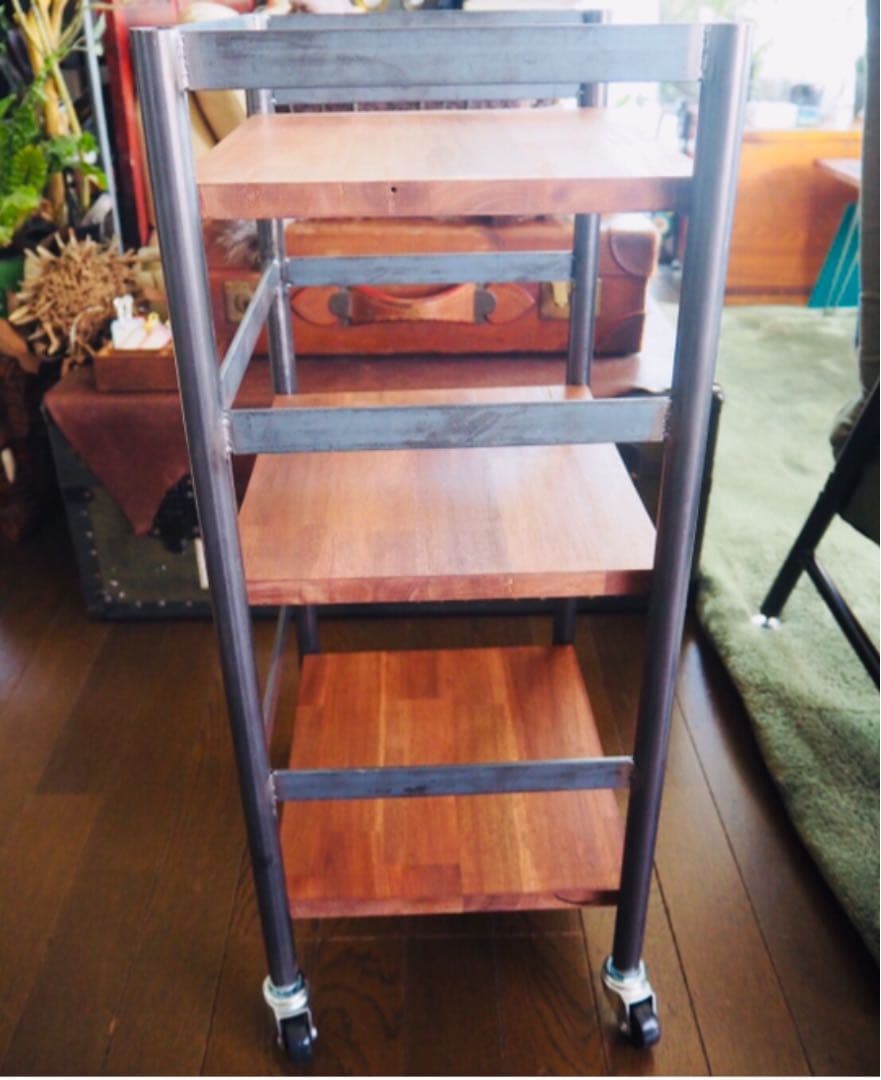 アイアン家具　キャスターラック　移動シェルフ   チェスト　男前　モダン