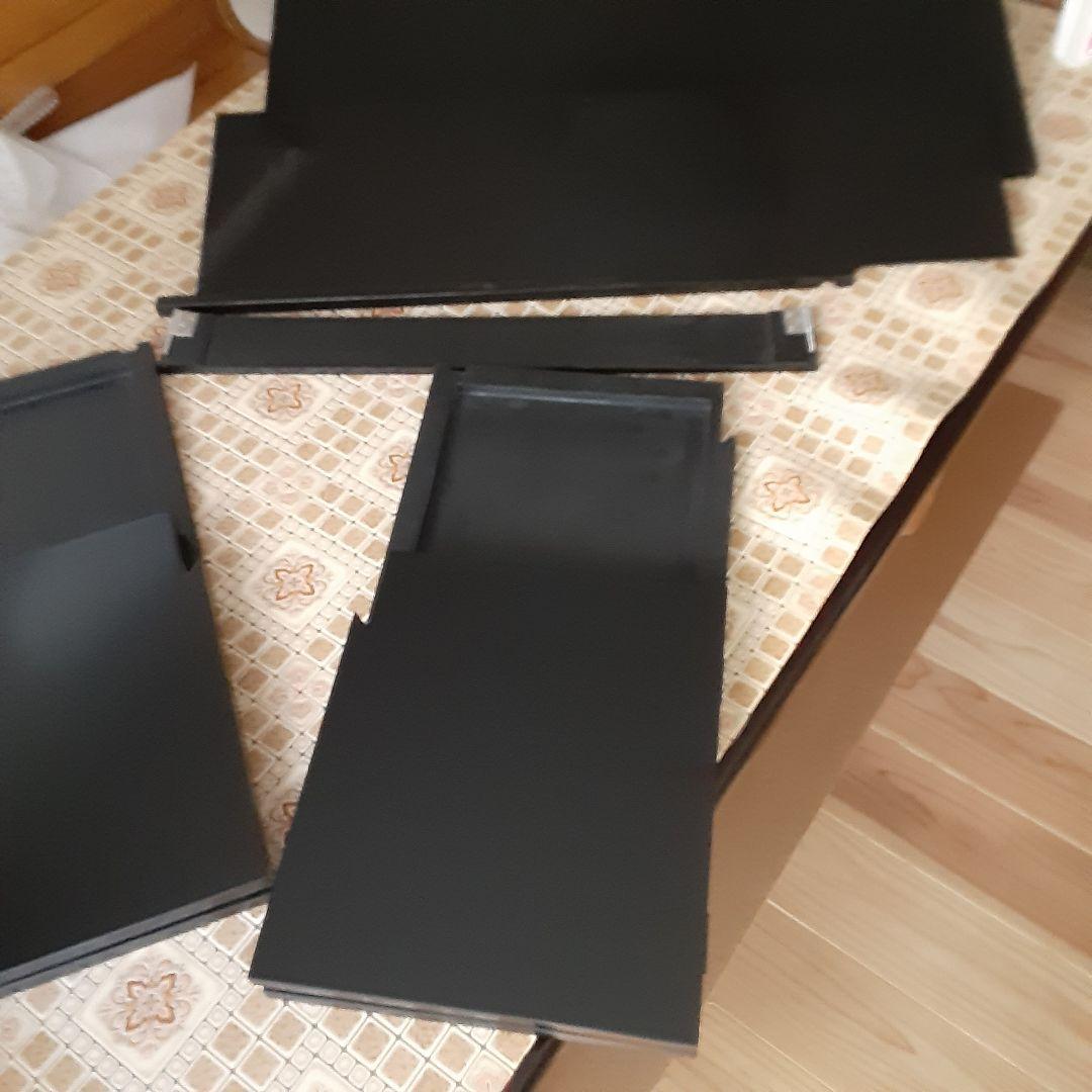 黒塗り飾り棚(二段・組み立て式)