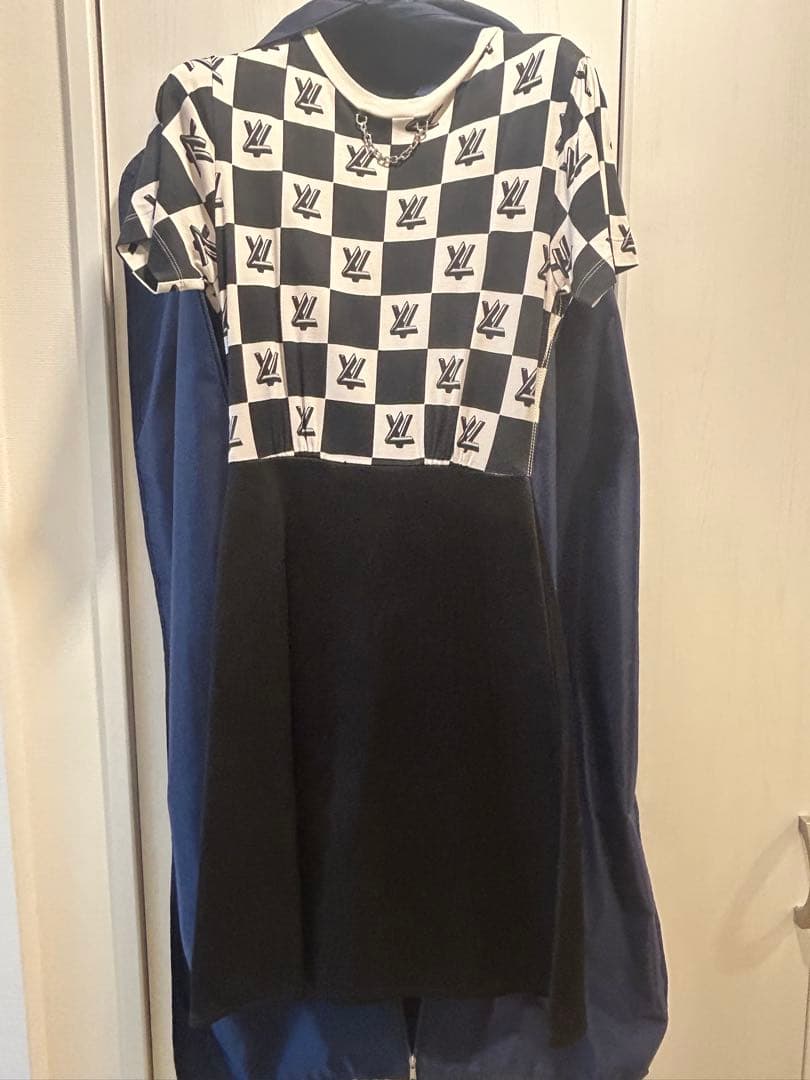 ルイヴィトン LVツイスト プリント バイマテリアル ドレス ワンピース