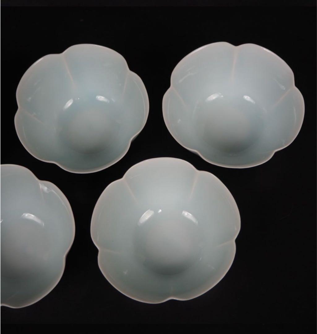 送料無料　人間国宝塚本快示 快山造 青白磁百合小鉢 共箱 未使用