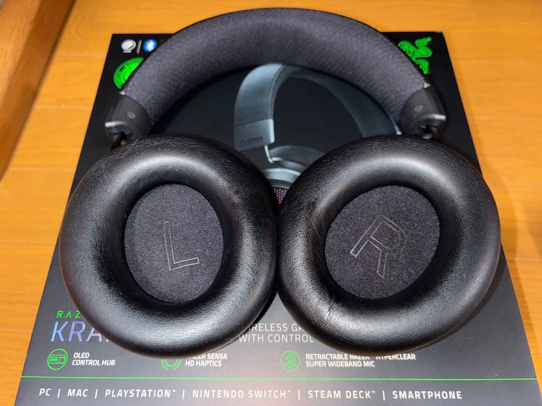 Razer KRAKEN V4 PRO ゲーミングヘッドセット