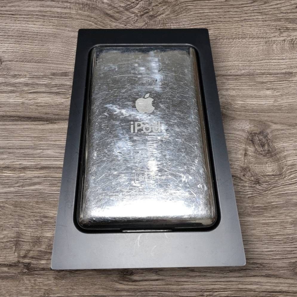 【ジャンク】iPod Classic A1238 80GBブラックカラー液晶