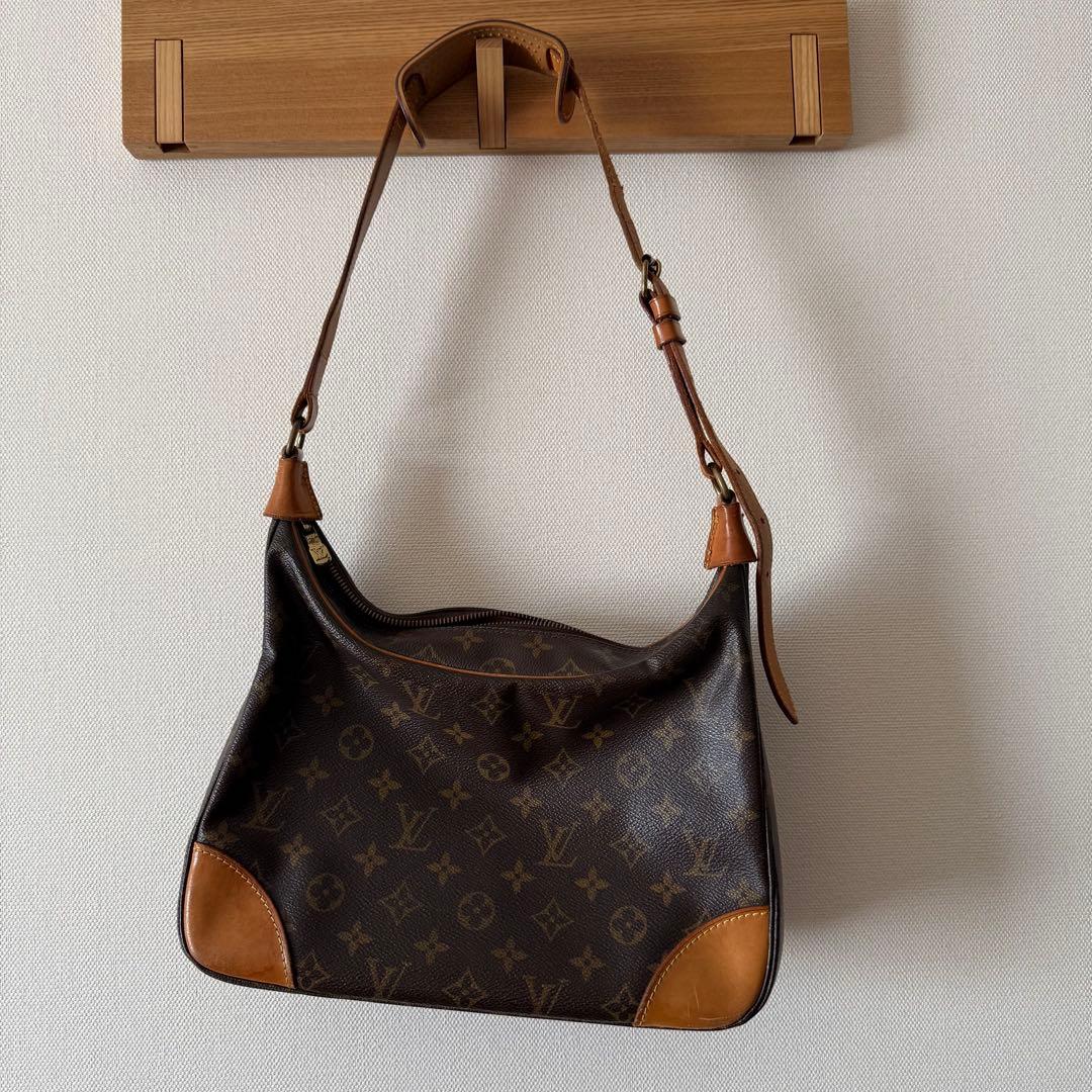 施*英様 LOUIS VUITTON ルイヴィトン　モノグラム　ショルダーバッグ