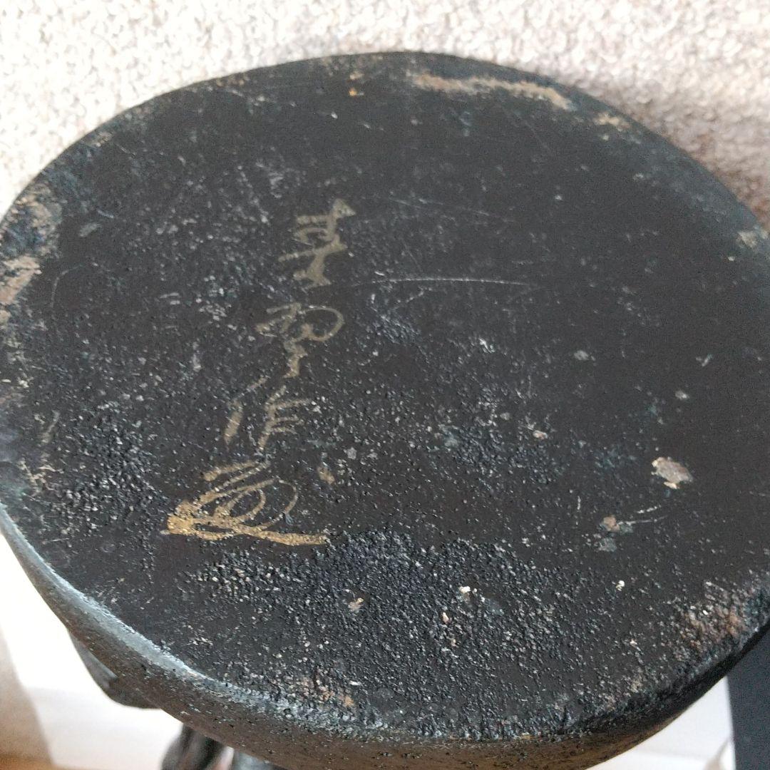 昭和レトロ女神の銅像