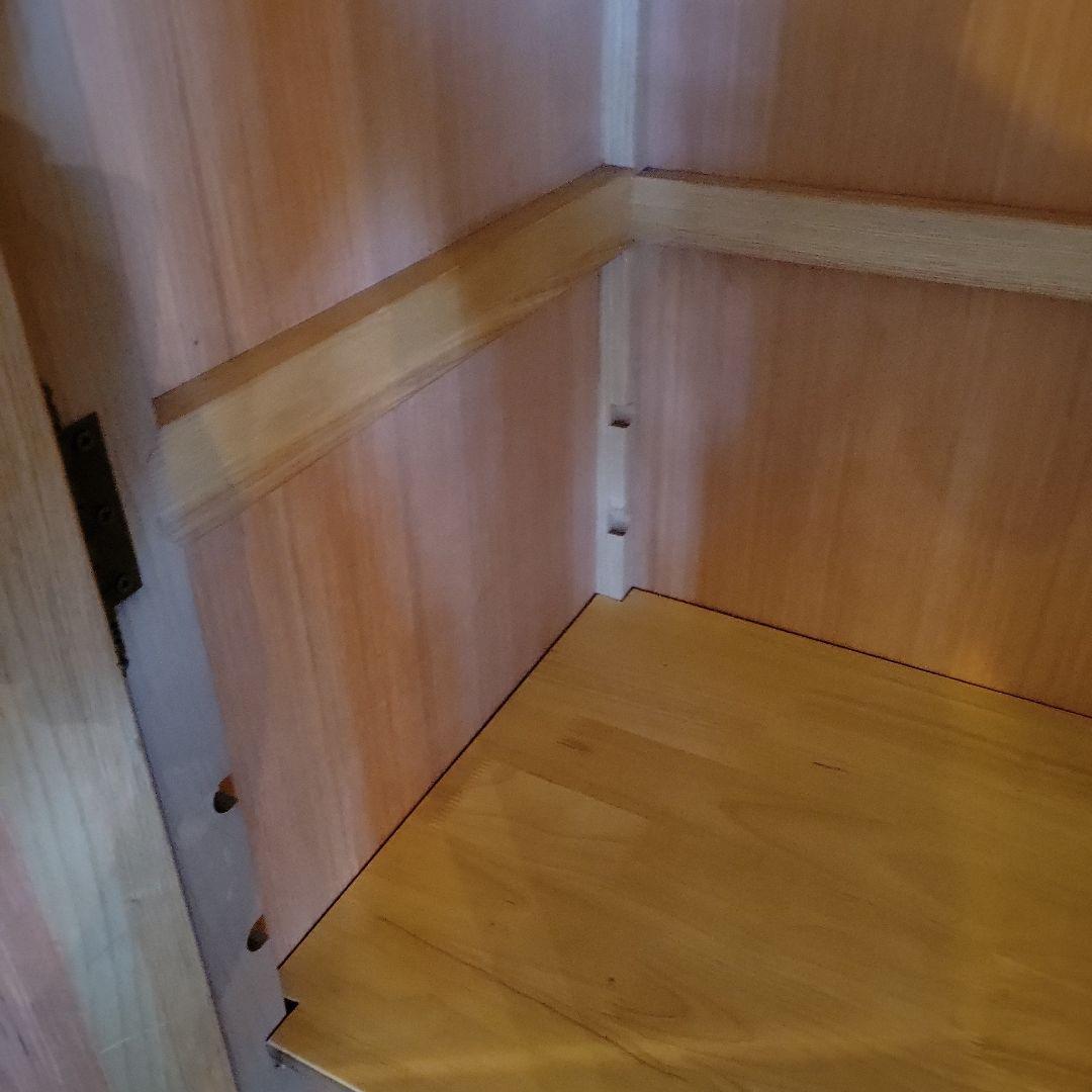 引き取り限定大型家具　アンティーク風木製ワードローブナチュラルウッド