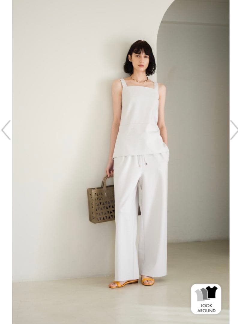 【ebure】ショルダーストラップカットソー