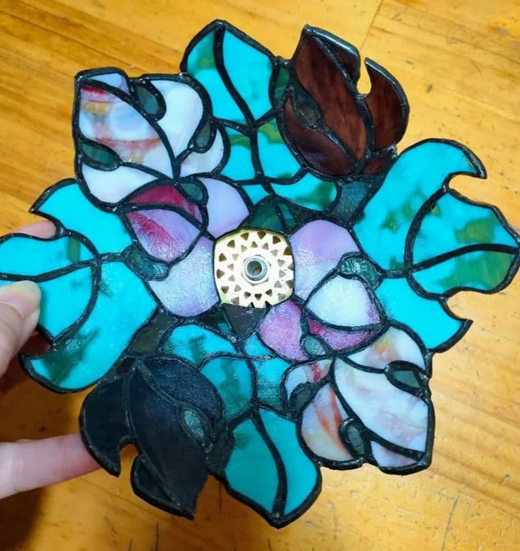 新品ステンドグラス リーフランプ