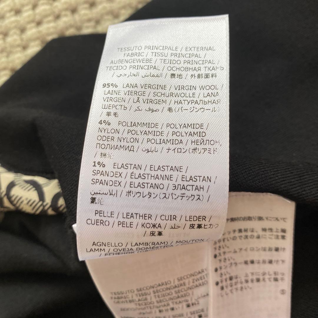 美品　フェラガモ ニットワンピース