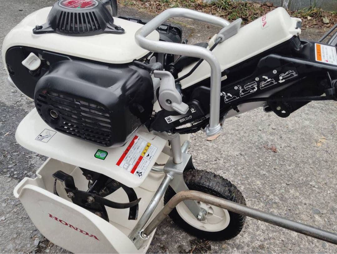 ピ*ン様 【家庭菜園に最適】ホンダ カセットガス式耕うん機 ピアンタ FV200