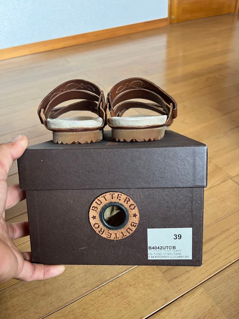 【ラフ】BUTTERO ブラウン サンダル　39