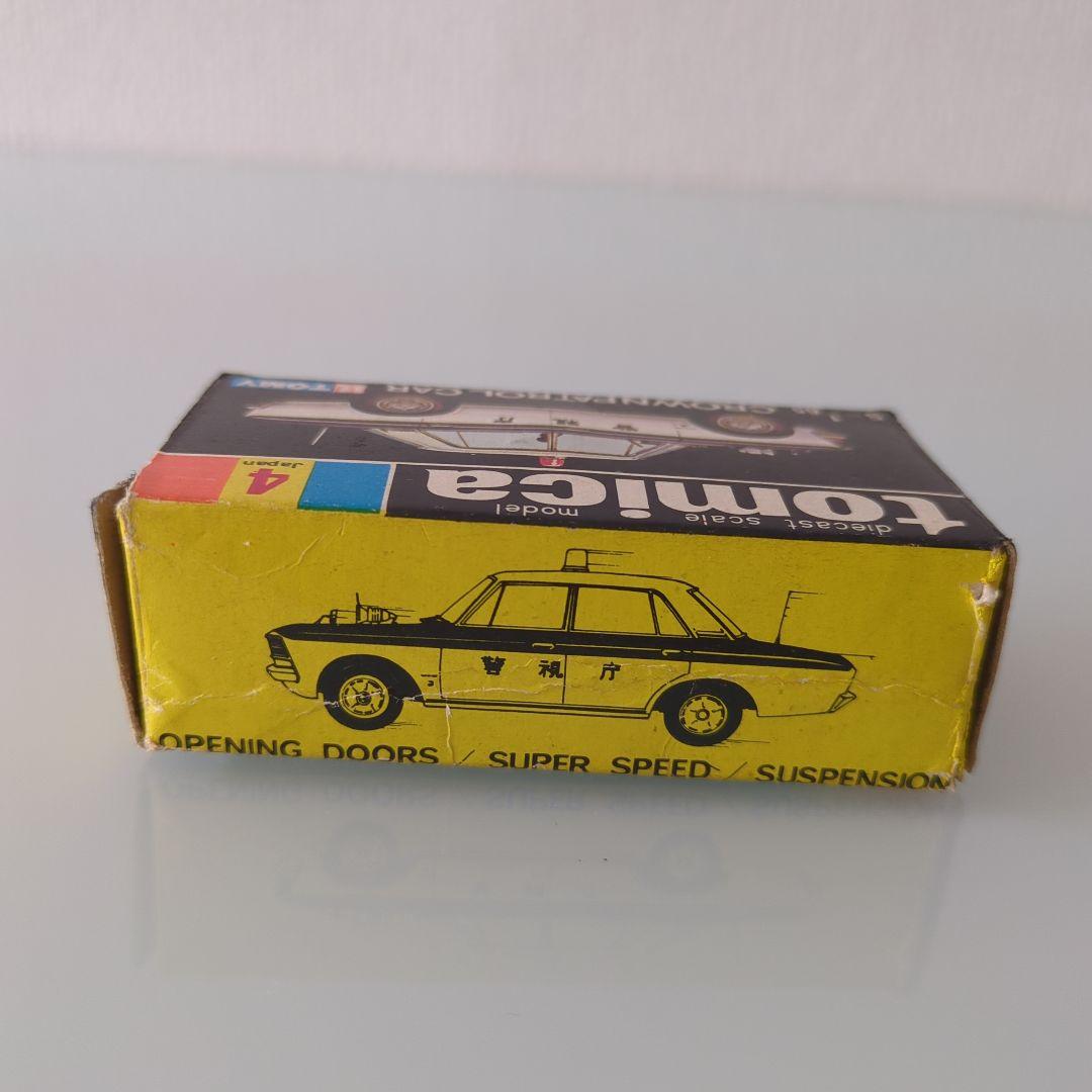 黒箱 トミカ クラウンパトロールカー 1A シール付き 色指定箱
