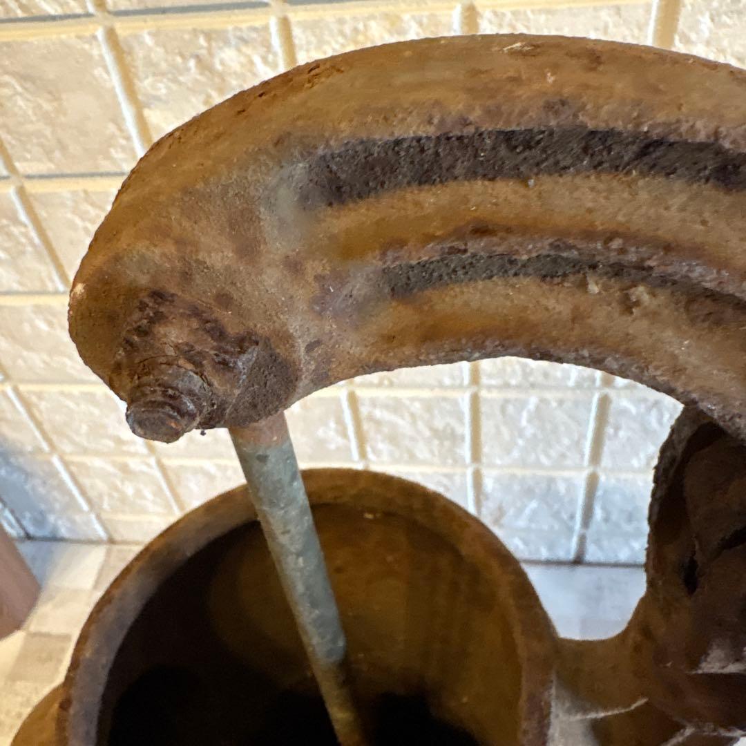 井戸ポンプ　手押しポンプ　レトロ　アンティーク　 ガーデニング