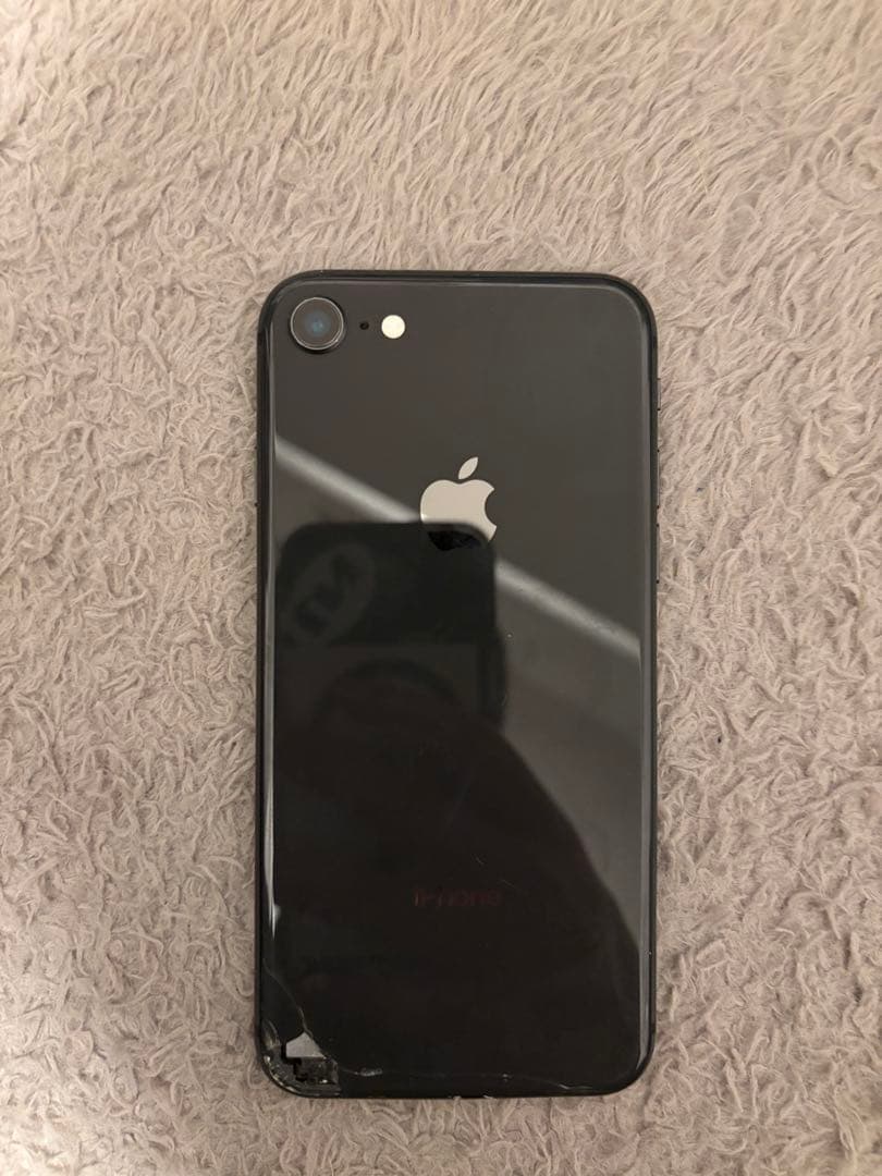 Apple iPhone 8ブラック 本体　ジャンク