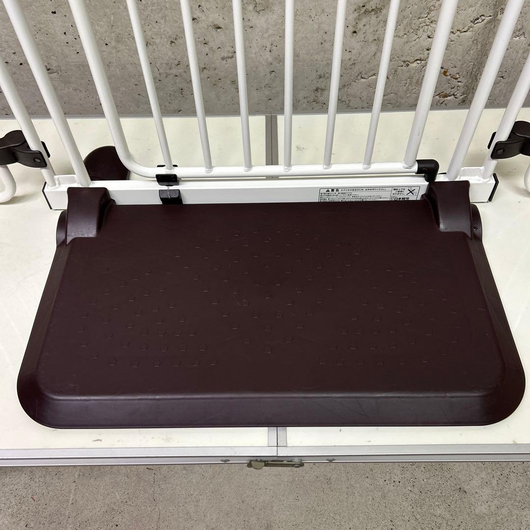 清掃済　美品　日本育児　ちょっとおくだけとおせんぼ　おくトビラS ベビーゲート