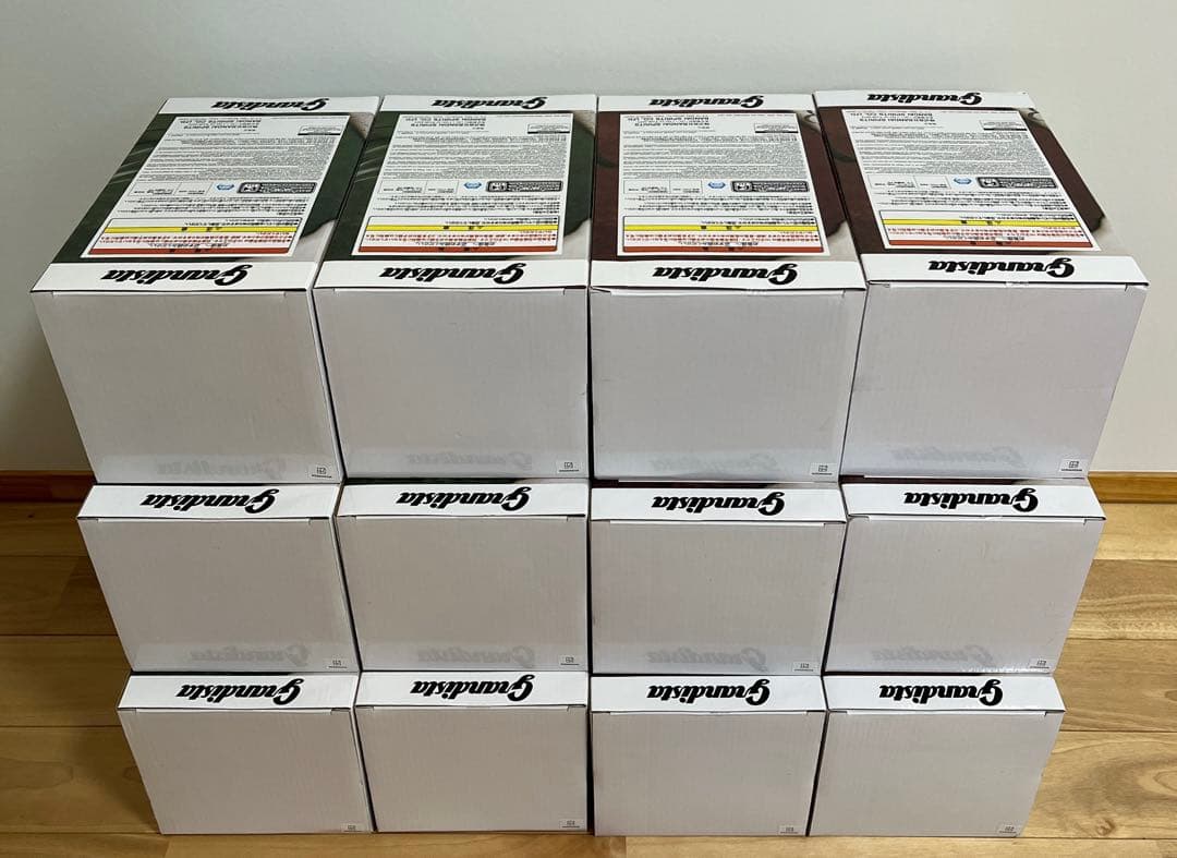 進撃の巨人Grandistaリヴァイ エレン・イェーガー　フィギュア