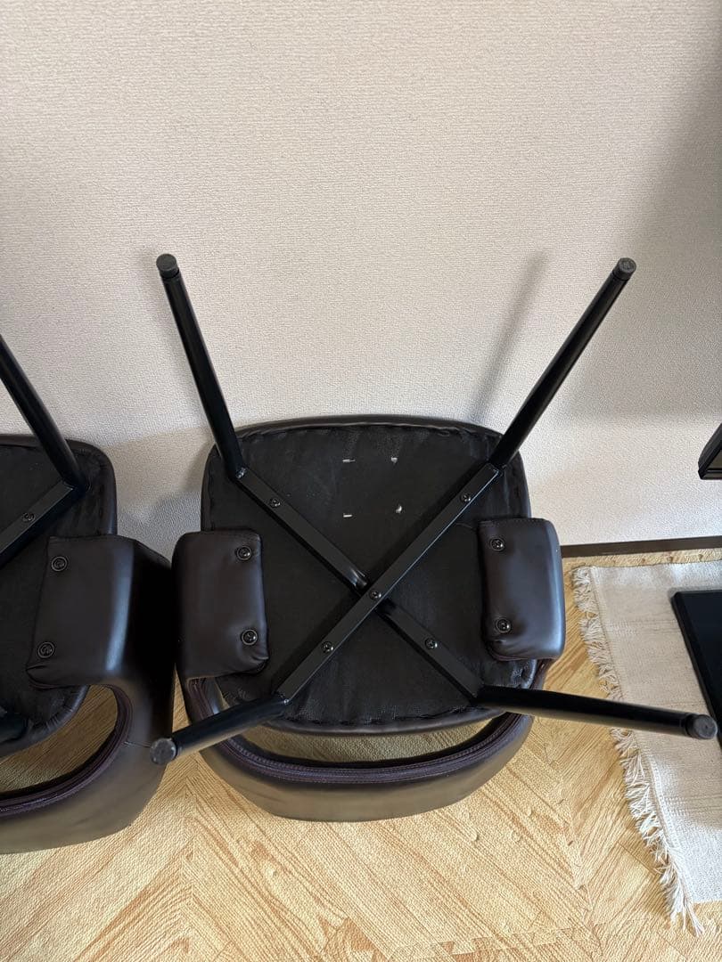 タンスのゲン椅子1脚のみ