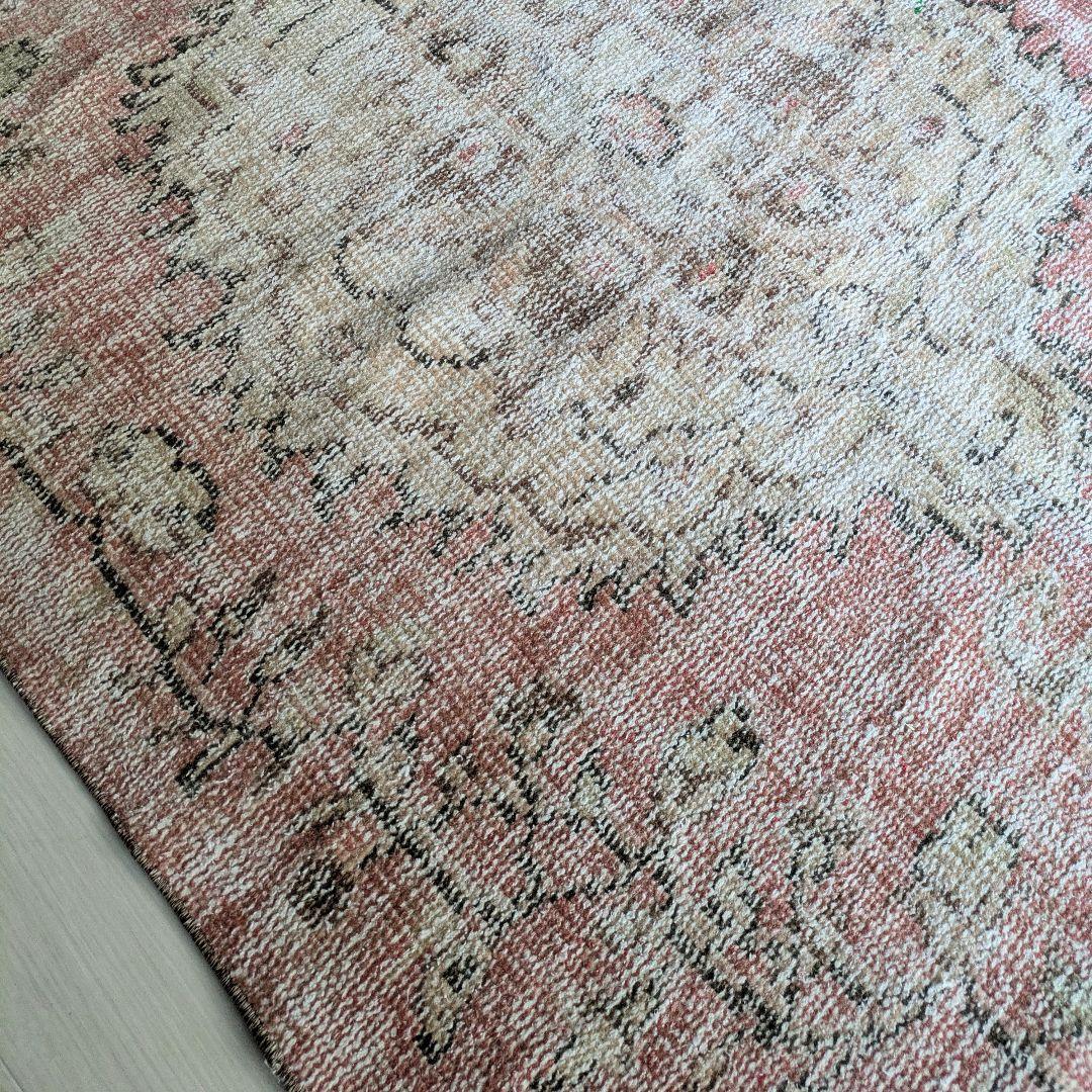 101×218 かすれた赤のトルコヴィンテージラグ