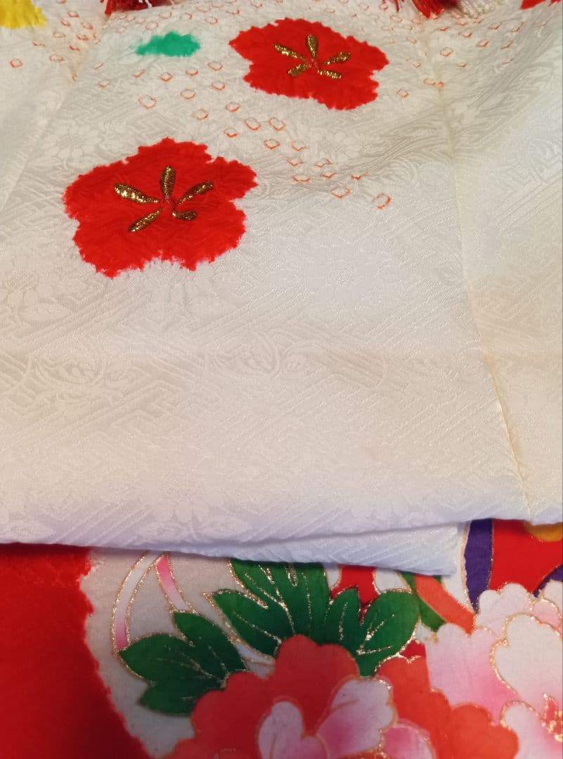 七五三 ３歳 赤被布着