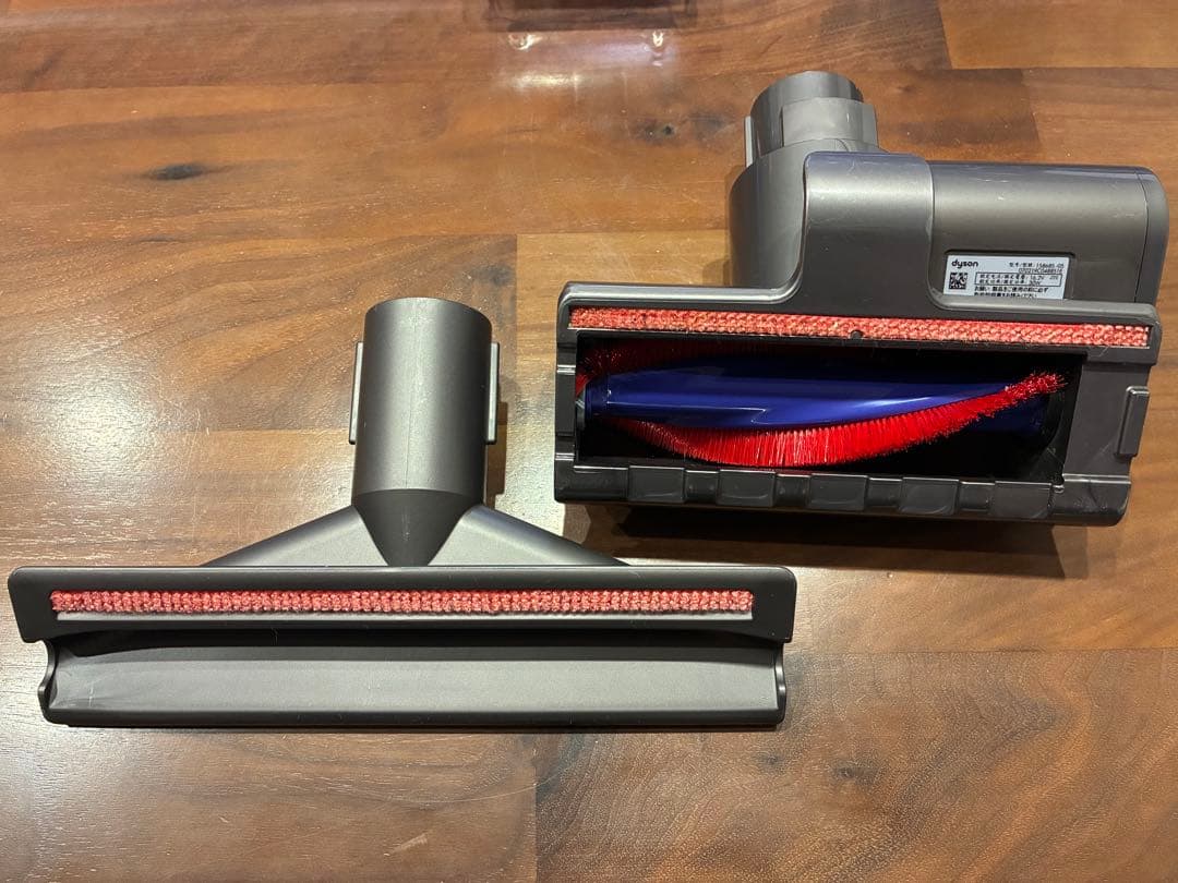ダイソン　Dyson SV14 本体＋付属品一式