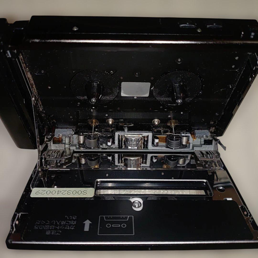 d*2様 AIWA カセットプレーヤー HS-F50 ジャンク品