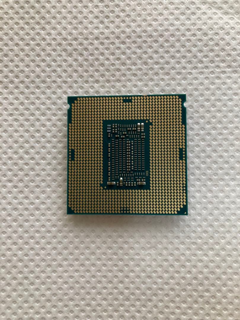CPU Intel Core i5-8500 Intel Core i5-9400f