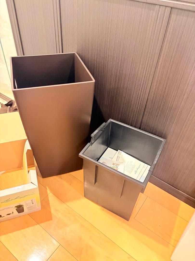 Lechuza 茶30 プランター自動給水プランタ最長12週間水やり不要　訳あり