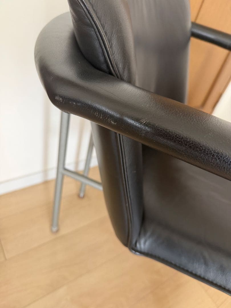 【よっしー】ビンテージ　レザーチェア