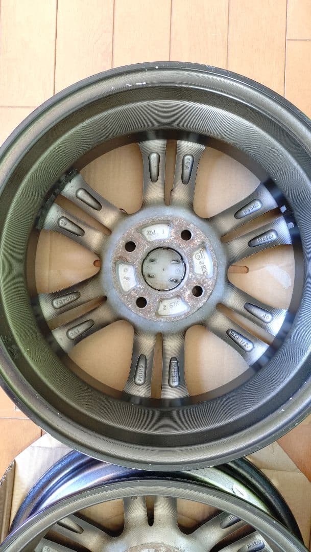 ②CUBE【中古・美品】ホンダ N-BOX ブラックスタイル 2本