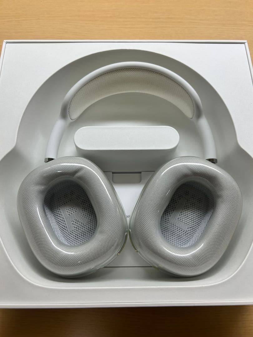 Apple AirPodsMAX シルバー