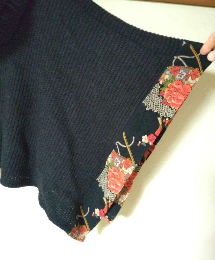 QutieFrash　キューティーフラッシュ　ファーフード付きニットポンチョ