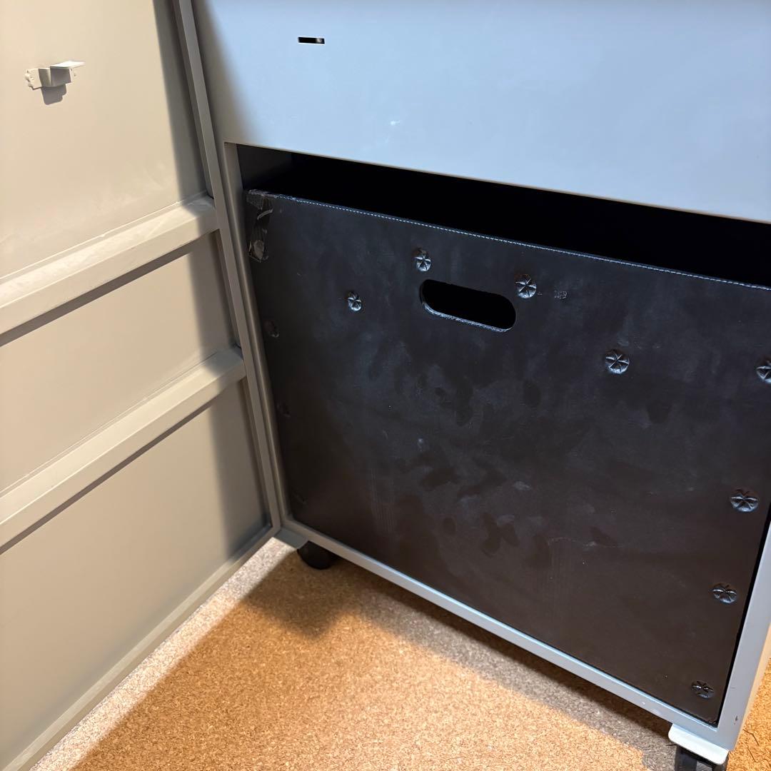 【美品】サンワサプライ シュレッダー 業務用 A3/A4 400-PSD051