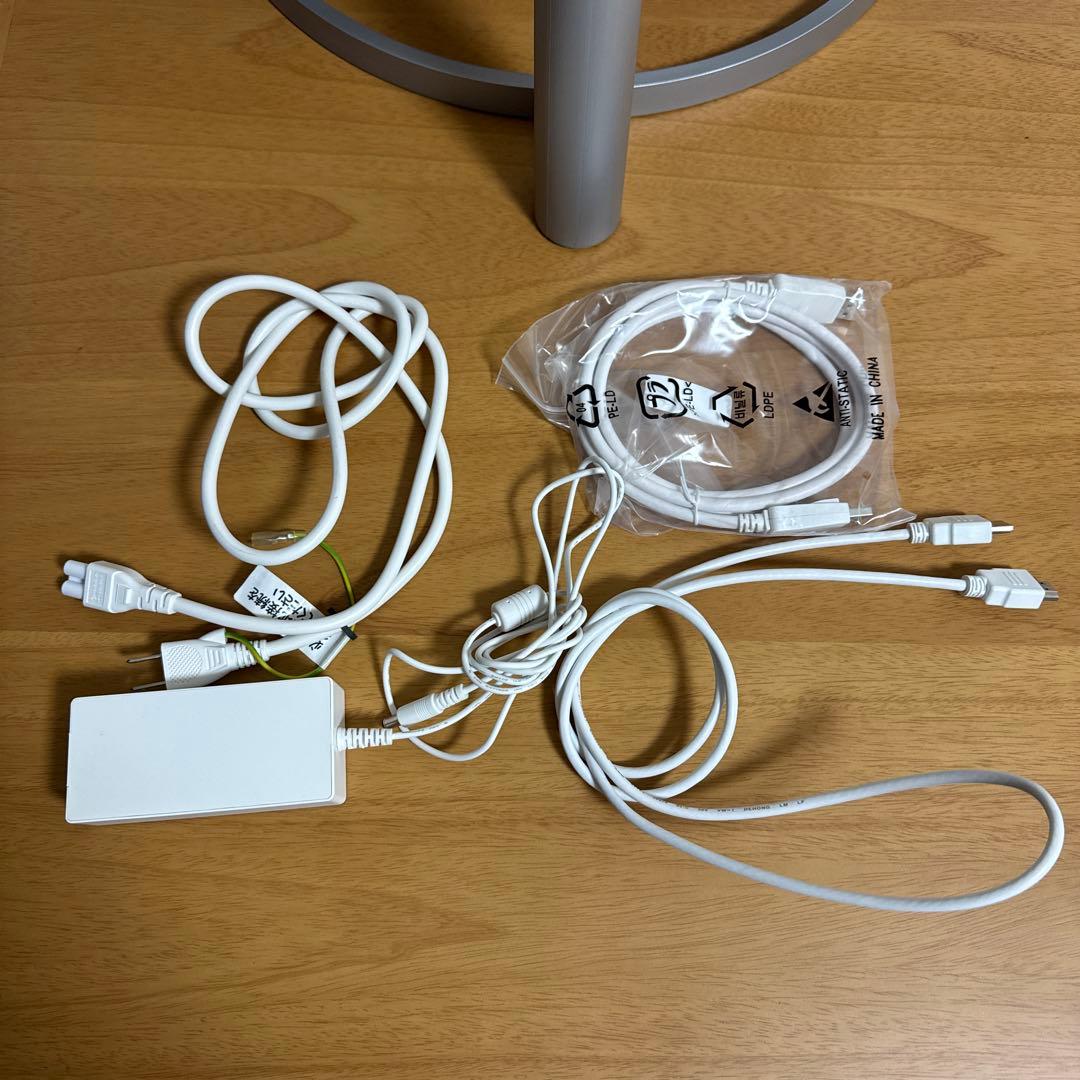 LGモニター31.5インチ【32UN500-W】4K/VA/HDMI/DP