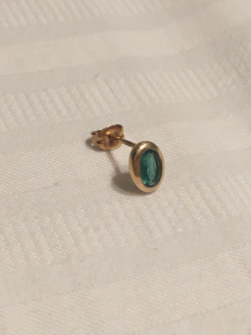 アルティーダウード　エメラルド　ピアス
