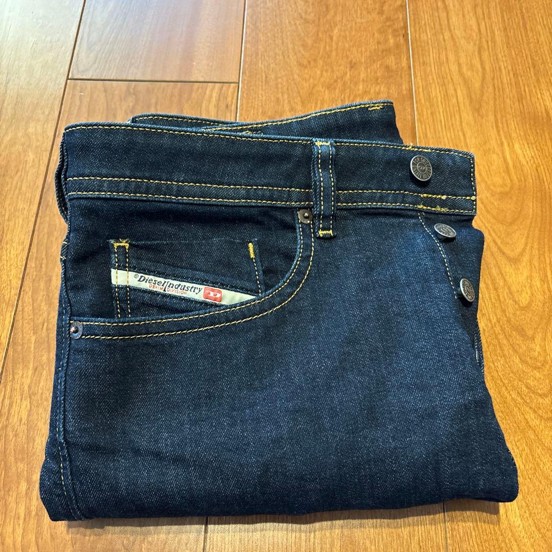 DIESELジーパン