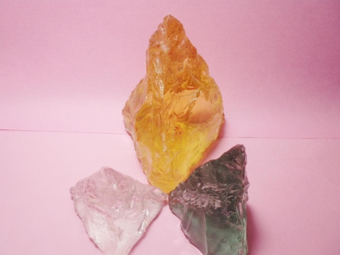 アンダラクリスタル　三角 　２５０９１３－１