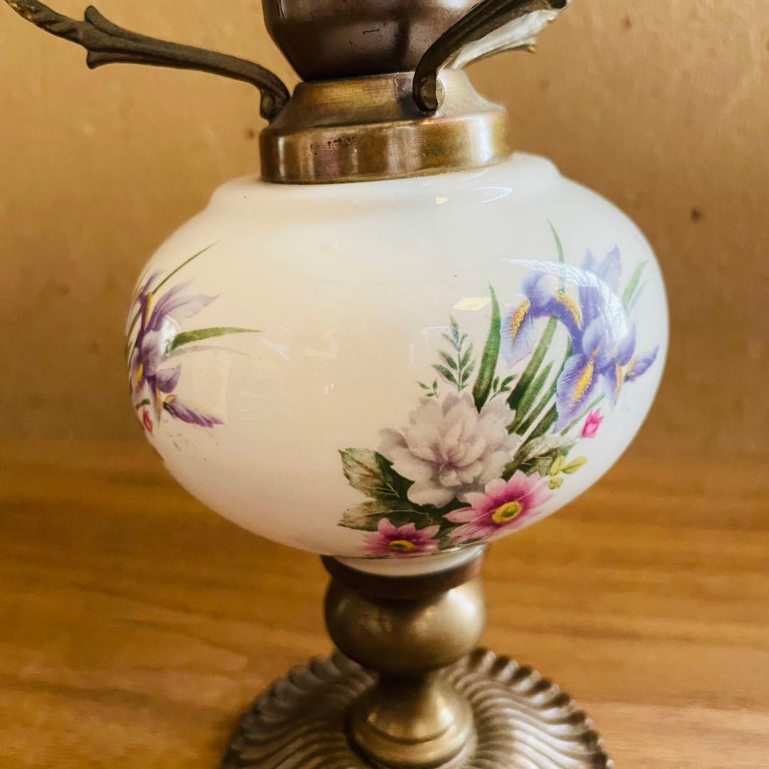 アンティーク テーブルランプ 卓上ランプ 乳白ガラス レトロ インテリア 花柄