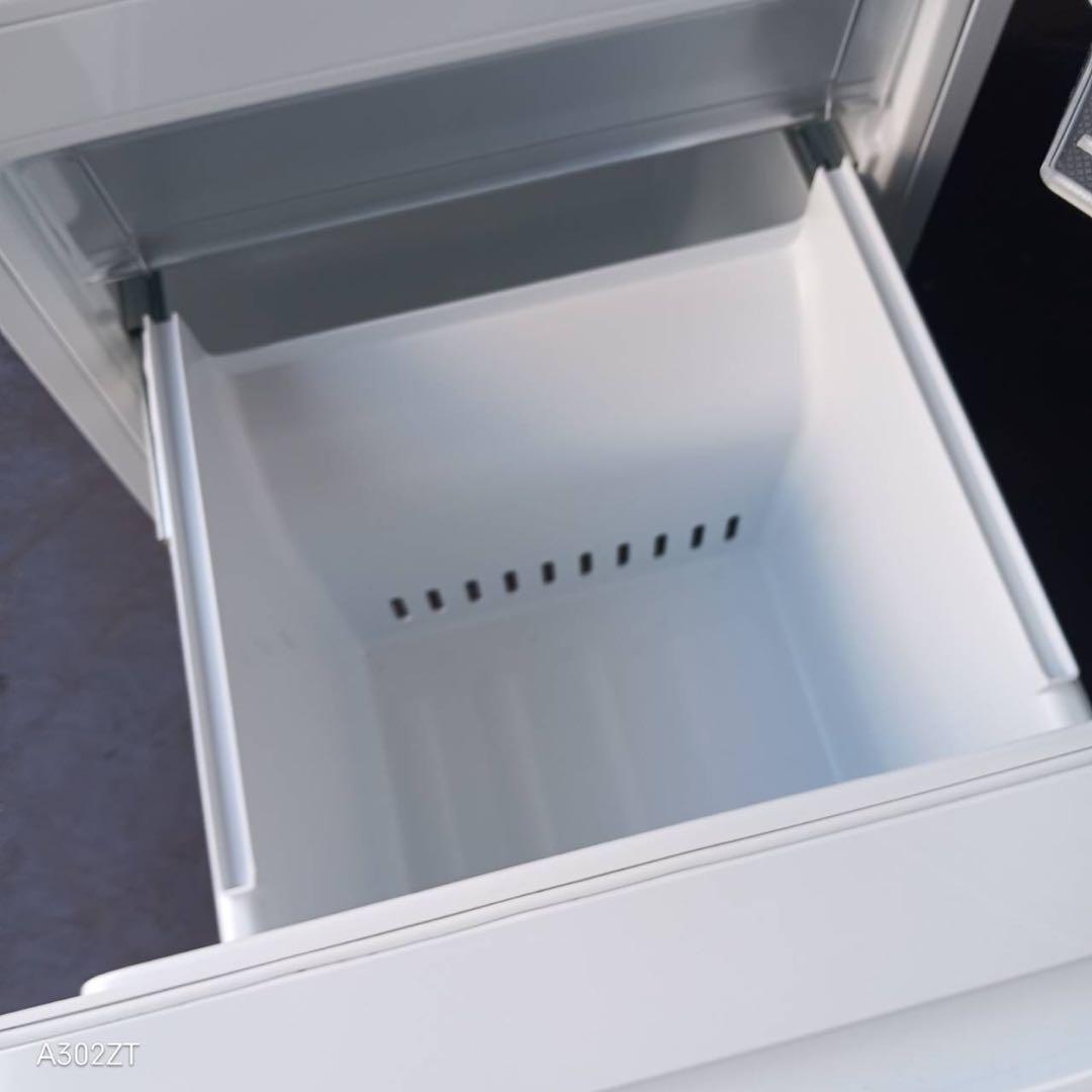 A269★2023年製★ヤマダ電機　冷蔵庫　ホワイト　自動霜取り　ホワイト