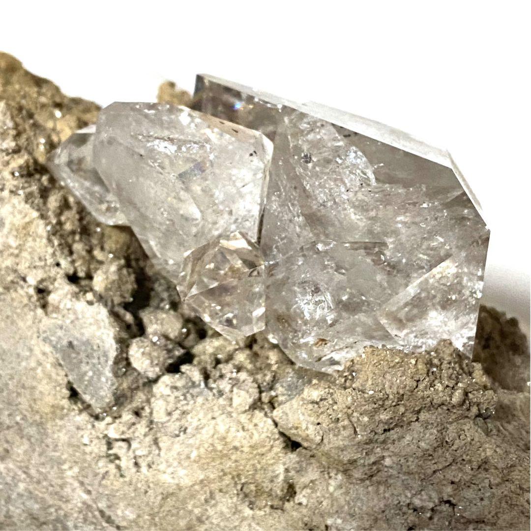 激レア超特大サイズ 母岩付き虹多め 2779g特大 ハーキマーダイアモンド原石