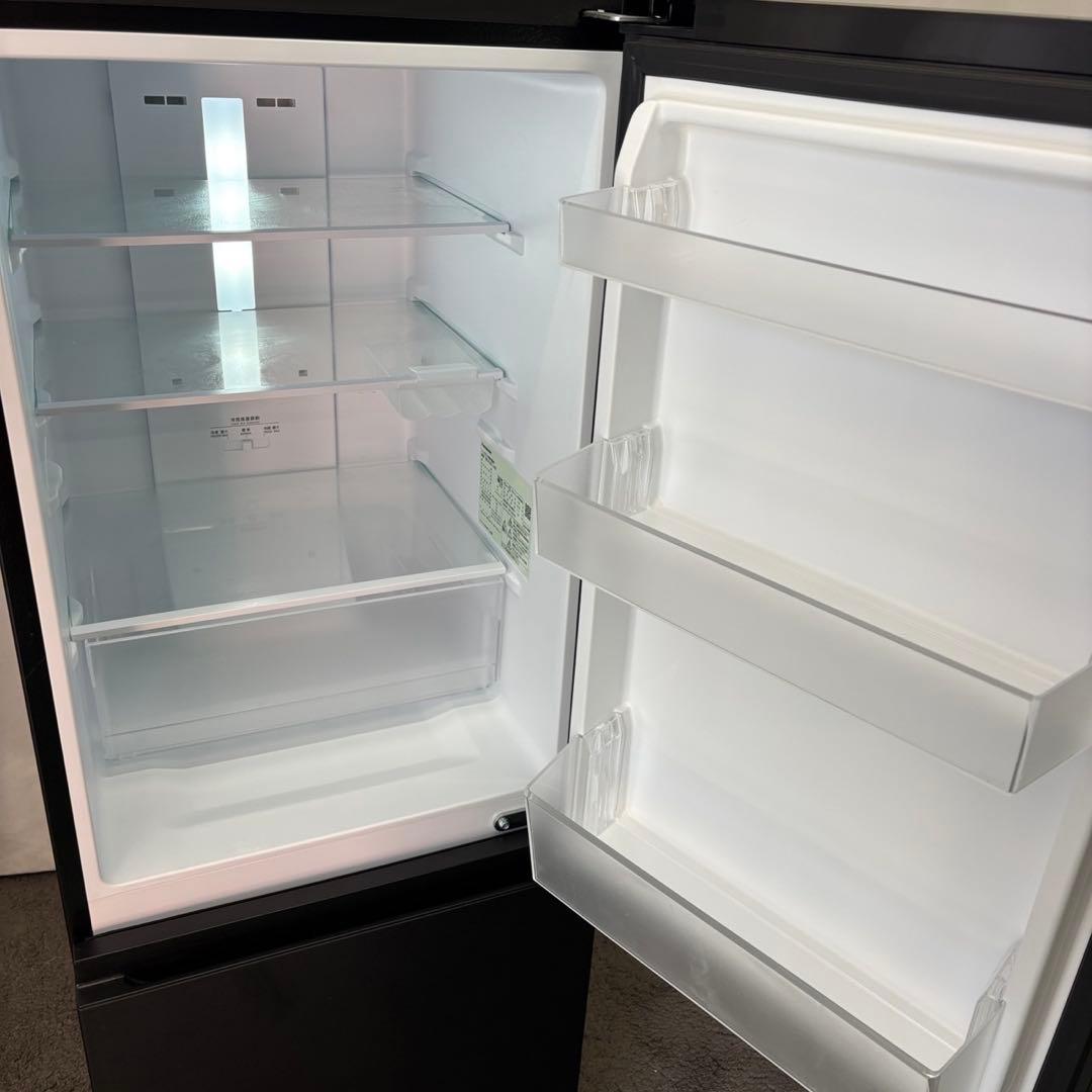 986⭕️冷蔵庫　パナソニック　一人暮らし　24年　黒　設置無料　安い　綺麗